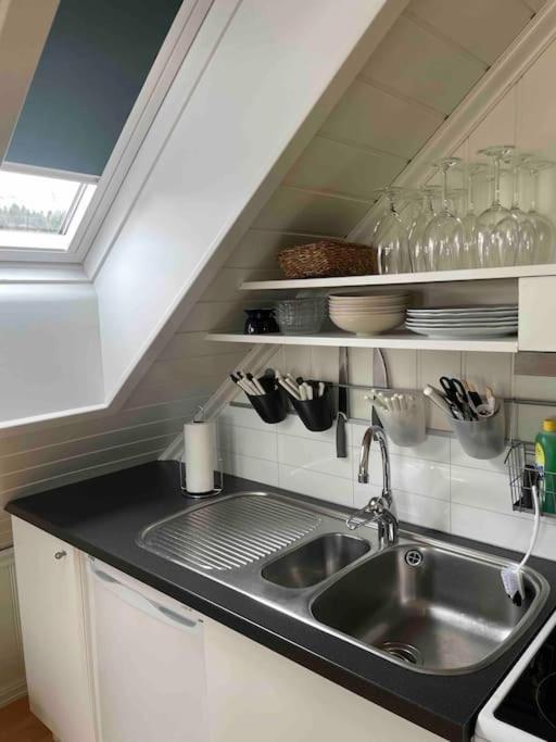 Koselig Garasjeloft! Apartment Langevag ภายนอก รูปภาพ